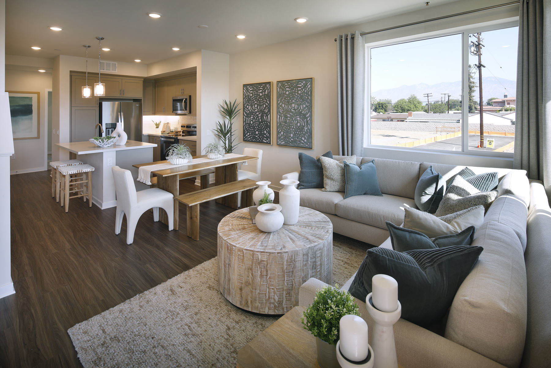 0058 3131 Santa Anita Ave