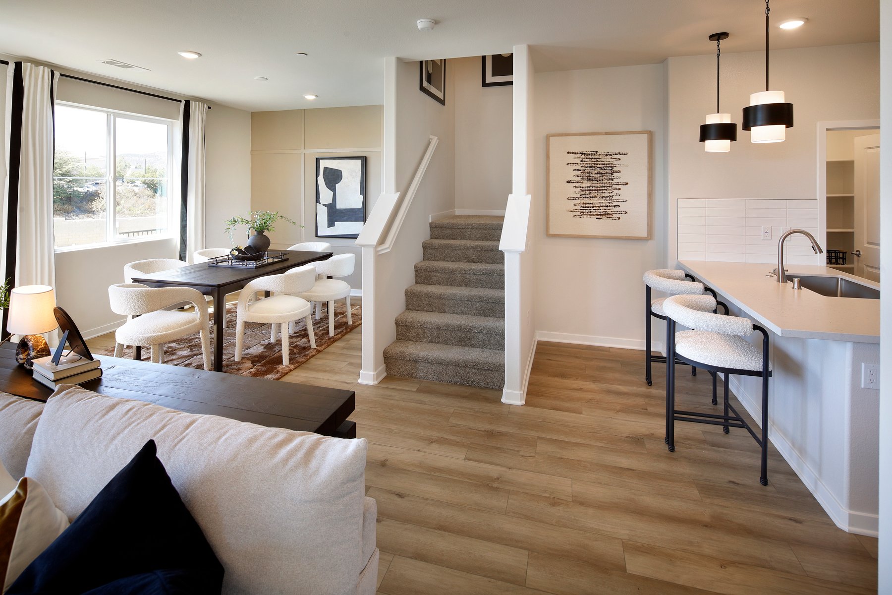 2604 36144 Jaden Avenue